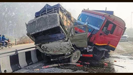 Ludhiana accident -5 गाड़ियां भिड़ीं ; अगर सिलेंडर से भरा ट्रक फट जाता तो...