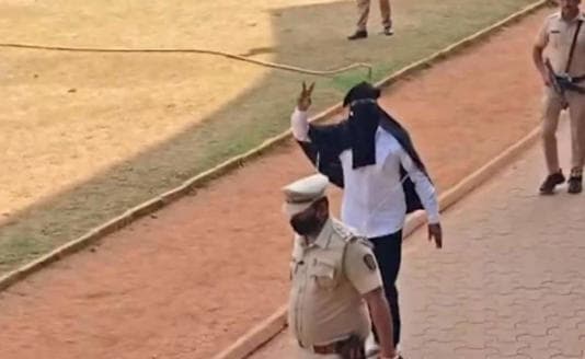 GANGSTER ने निकाय चुनावों के लिए नॉमिनेशन भरा